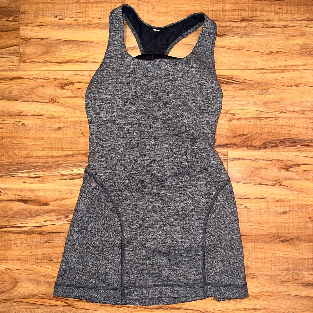 Lululemon grey workout top